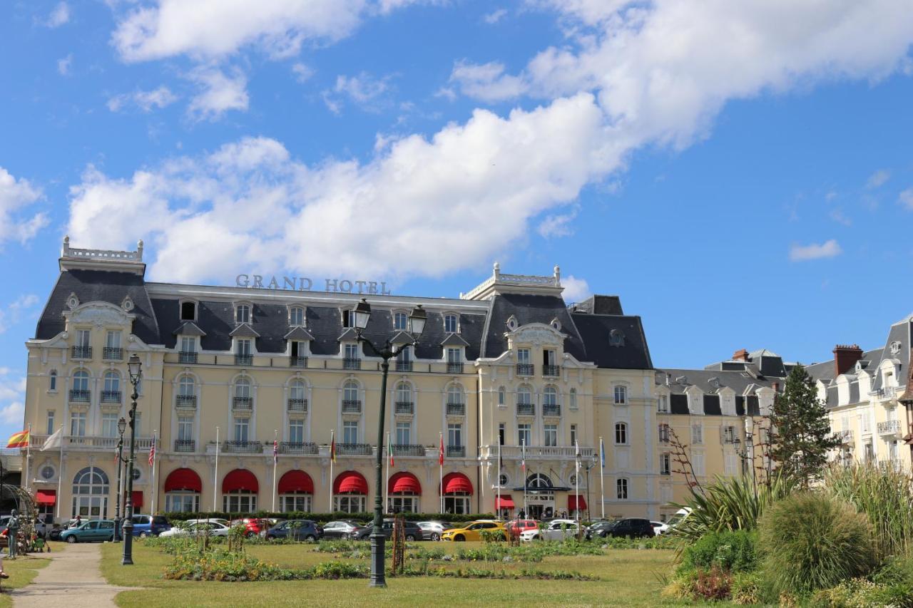 Studio Balcon 2 Pers Piscine 300M Plage De Cabourg Apartment Dives-sur-Mer Exterior photo